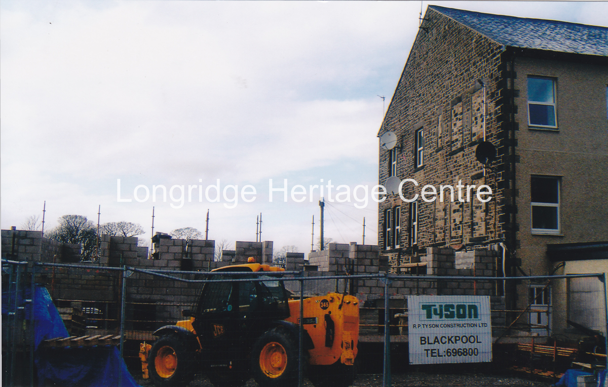 871B - Barclay Court - Views during building of the houses - 2003-6